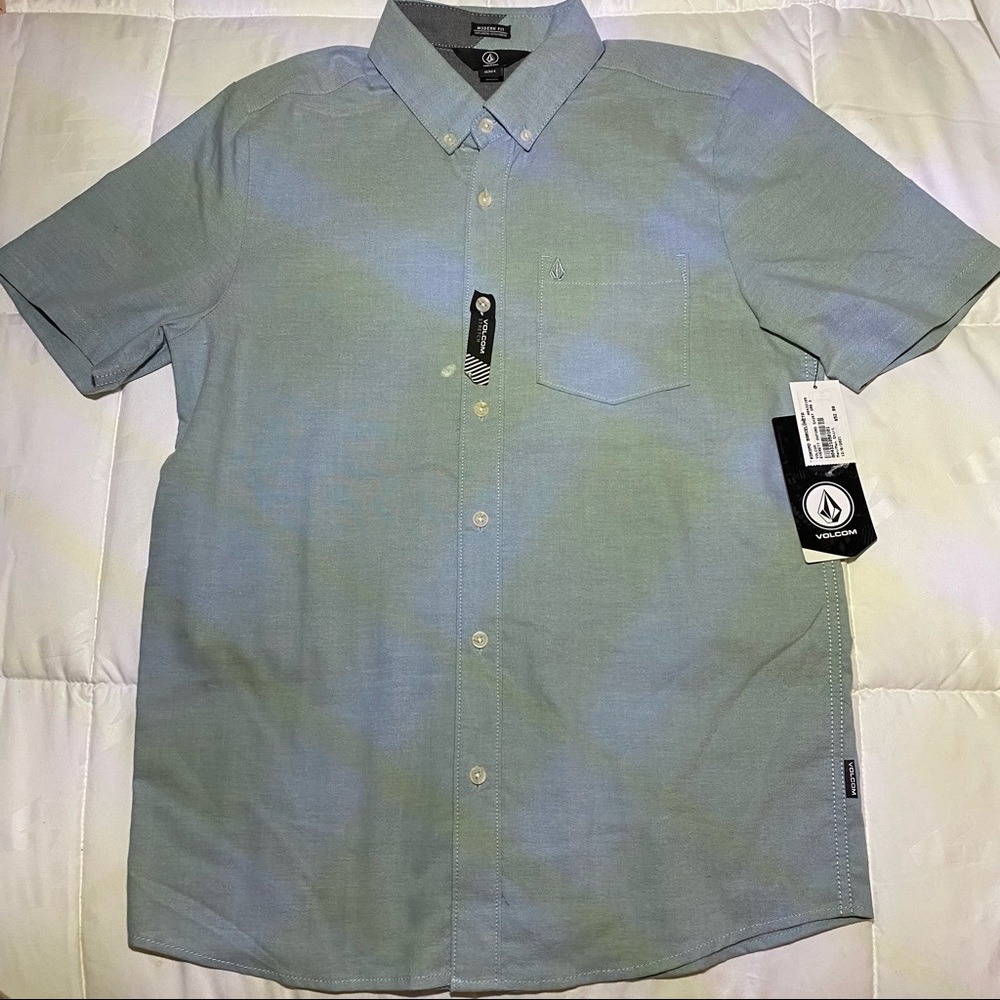 Volcom shirt